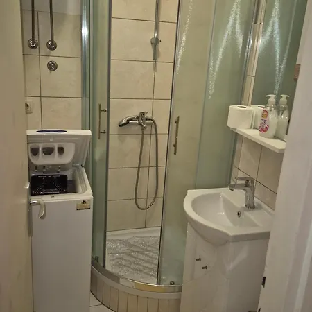 Apartman Vakter *